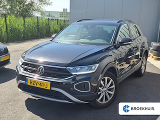 Volkswagen T-Roc 1.5 TSI Life Business 150PK DSG/AUTO | Achteruitrijcamera | Cruise control adaptief | Apple carplay Android auto | Airco auto | Parkeersensoren voor/achter | Stoel/stuurverwarming | DAB | LED |  17"LMV