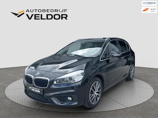 BMW 2-serie Tourer 225i High Executive Pano/Camera/Headup/Keyless/Stuurvw