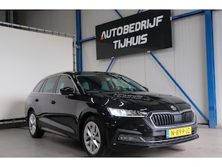 Skoda Octavia Combi 1.0 e-TSI Business Edition Automaat - N.A.P. Airco, Cruise, Navi, Camera, PDC, Trekhaak.