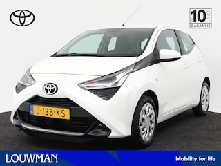Toyota Aygo 1.0 VVT-i x-play | Apple CarPlay / Android Auto (Navigatie) |