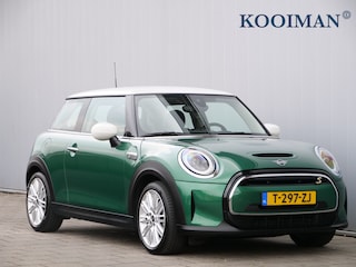 Mini Mini Classic 33 kWh Automaat Stoelverwarming / LED / Navigatie / SOH 96,0 %