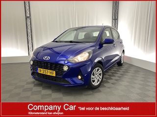 Hyundai i10 1.0 Comfort Smart BEL VOOR BESCHIKBAARHEID! | Apple CarPlay | Navi | Airco | Camera | DAB | Cruise Control | Elek. Spiegels |