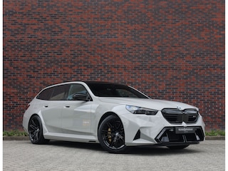 BMW 5-serie Touring | M Drivers Pack - Ultimate Pack - Pano