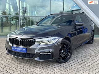 BMW 5-serie Touring 540d xDrive High Executive M-Sport 320pk Panoramadak / Trekhaak / 360 Camera