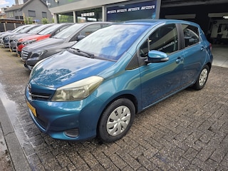 Toyota Yaris 1.0 VVT-i Aspiration | 2E EIGENAAR | 12MND GARANTIE | NAVI | CAMERA | AIRCO | NW APK |