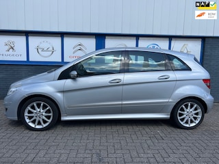 Mercedes-Benz B-klasse 170 5drs. automaat 2007 99000km 4995eu