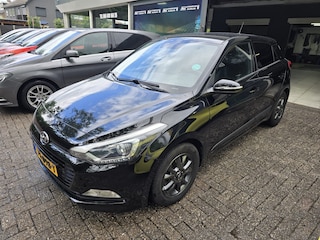 Hyundai i20 1.0 T-GDI Black Edition | 2E EIGENAAR | 12MND GARANTIE | CAMERA | NAVI | CRUISE | LMV |