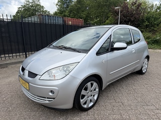 Mitsubishi Colt 1.3 Instyle Leer/Airco/LMV