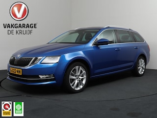Skoda Octavia Combi 1.5 TSI Greentech Business Edition Plus | Schuif-Kantel dak | Camera | Trekhaak!