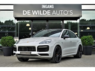Porsche Cayenne 3.0 E-Hybrid SportDesign 462pk Krijt 4-wielbesturing Sportuitlaat Pano 18-weg ACC