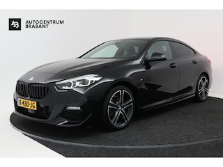 BMW 218i High Executive Edition (SFEERVERLICHTING, STOELVERWARMING, CAMERA, DEALER ONDERHOUDEN)