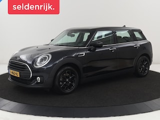 Mini Clubman 1.5 Cooper Business Edition | Automaat | Stoelverwarming | Carplay | Sportstoelen | Half leder | Full LED | Navigatie | Parkeerhulp | Climate control | Cruise control | Origineel NL