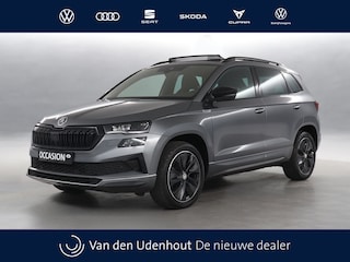 Skoda Karoq 1.5 TSI 150pk Automaat Sportline / Panoramadak / Stoelverwarming v+a / Camera / Adaptive Cruise