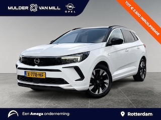 Opel Grandland Ultimate 1.2 Turbo 130pk EAT8 | ALCANTARA / LEDER | TREKHAAK | MATRIX LED | TWO-TONE! | 360° CAMERA | NAVI | AGR-STOELEN | ISOFIX |