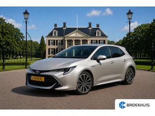 Toyota Corolla 1.8 Hybrid Style | AFNEEMBARE TREKHAAK | CAMERA | PARK SENS V+A | LANE ASSIST | CRUISE | ALL SEASON | NAVI | CLIMA