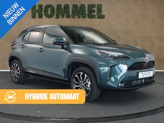 Toyota Yaris Cross 1.5 Hybrid 130 Dynamic - DEMO & DIRECT UIT VOORRAAD LEVERBAAR - NAVIGATIE - PARKEERSENSOREN VOOR/ ACHTER - VOORSTOELEN VERWARMD - STUUR VERWARMD - DODEHOEK DETECTIE - KEYLESS ENTRY/ START - CLIMATE CONTROL - APPLE CARPLAY/ ANDROID AUTO