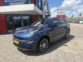 Lynk & Co 01 1.5 Navi | Cruise | Pano | 360 Camera | 15.511 km Nieuwstaat