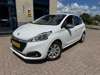 Peugeot 208 1.2 PureTech Urban Soul- nav- pdc- zuinig