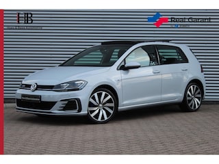 Volkswagen Golf 1.4 TSI PHEV GTE Pano/Leder/Camera