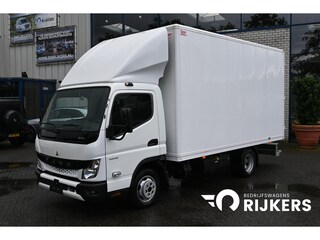 Fuso Canter 3C15 3.0 DI 340 Bakwagen 3500 KG trekhaak, Geveerde stoel