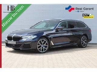 BMW 5-serie Touring 530e M-Sport/Pano/Trekhaak/Camera/Harman