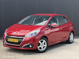 Peugeot 208 1.2 82PK Blue Lion | AIRCO | CARPLAY | TREKHAAK |