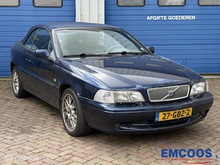 Volvo C70 Convertible 2.0 T Luxury Line * Koppakking is lek *