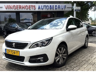 Peugeot 308 110 Pk Benzine * Executive * Panoramadak * Navigatie * Climate & Cruise Control * Voor en Achter Parkeersensoren * L.M. Velgen * Distributieriem in 2025 vervangen * Vingerhoets; Vierde Generatie Eersteklas Service. Al meer dan 100 jaar een begrip in de Brabantse Kempen