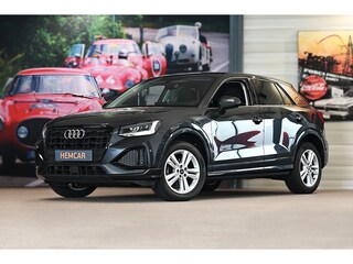 Audi Q2 35 TFSI Business Edition