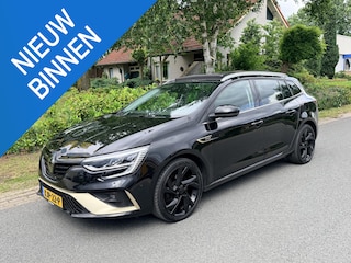 Renault Mégane Estate 1.6 Plug-In Hybrid 160PK•Pano•Bose•ACC