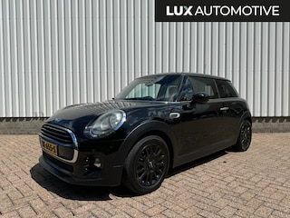 Mini Cooper 3-Deurs 1.5 Business 136PK, Navi, Airco, LM velgen, Cruise Control, Bluetooth, NAP