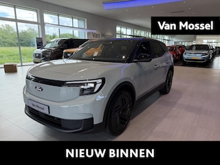 Ford Explorer Collection Extended Range RWD 79 kWh | Uniek model | €1500,- Ford voordeel | 0,99% rente met Ford Options | Trekhaak | Driver Assistance Pack | Stoel/stuur verwarming |