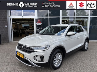 Volkswagen T-Roc 1.0 TSI Life | DIGITAL COCKPIT | LED | Apple/Android | Parkeerse