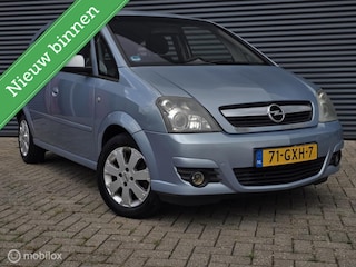 Opel Meriva 1.8-16V Cosmo TREKHAAK/NIEUWE APK