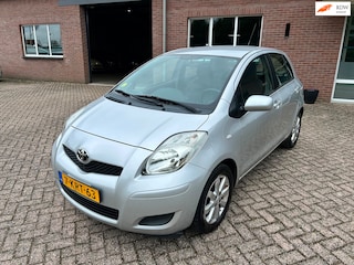 Toyota Yaris 1.3 VVTi Comfort // Airco // Nieuwe APK