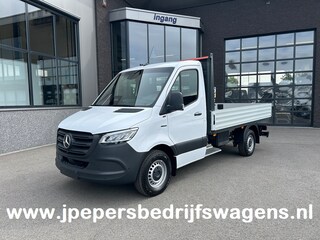 Mercedes-Benz Sprinter 320 L2 Select 81kWh / Snel laden 115kw / Open laadbak / Trekhaak / Distronic / MBUX / Smartphone-intergratie / Camera
