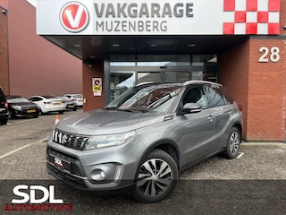 Suzuki Vitara 1.5 Hybrid Style AllGrip // SCHUIF-KANTELDAK // LEDER-ALCANTARA // AFN. TREKHAAK // ADAPT. CRUISE // KEYLESS // CAMERA //