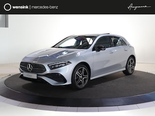 Mercedes-Benz A-klasse 250e Business Solution AMG | Panoramaschuifdak | Premium Plus | Head-up display | Dodehoekassistent |