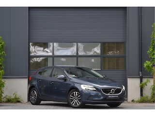 Volvo V40 2.0 T2 Momentum Cruise Control | Stoelverwarming | parkeersensoren