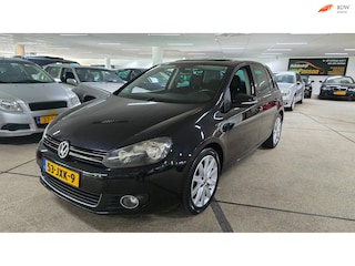 Volkswagen Golf 1.4 TSI Highline veel opties schuifdak multistuur stoelverwarming. Automaat!