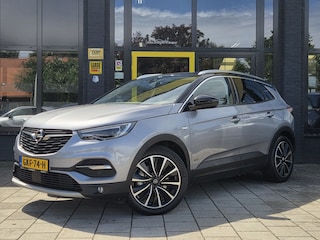 Opel Grandland X 1.6 Turbo Hybrid Ultimate | Trekh. | Stoelvent + Verw | Android Aut | Apple Car |
