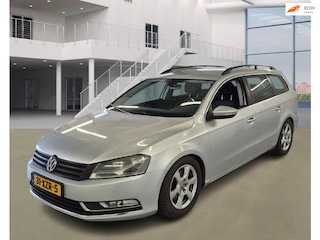 Volkswagen Passat Variant 1.4 TSI Highline BlueMotion AUT NAVI PSENSOR CRUISE 2 X SLEUTELS