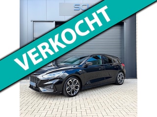 Ford Focus 125pk ST Line Business FULL LED | 18INCH | CARPLAY | STOELVERWARMING | TREKHAAK | CLIMA | CRUISE CONTROL