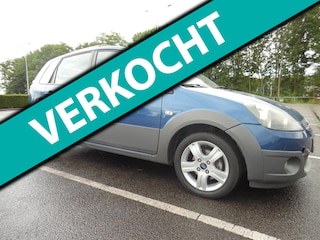 Ford Fiesta 1.4-16V Crossroad