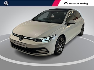 Volkswagen Golf 1.4eHybrid 150kW/204PK Style DSG · Panoramadak · Trekhaak · Apple/Android Car Play · Camera · Stoelverwarming · Dodehoeksensoren ·
