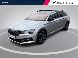 Skoda Superb Combi 1.4TSI 160kW/218PK iV Sportline DSG · Panoramadak · Trekhaak · 360°Camera + Parkeersensoren · Stoelverwarming · Apple/Android Car Play ·