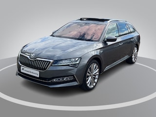 Skoda Superb Combi 1.4TSI iV 160kW/218PK Laurin & Klement DSG · Panoramadak · Leder · Trekhaak · 360gr Camera · Canton Audio ·