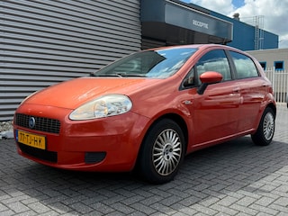 Fiat Punto Grande 1.4-16V Dynamic