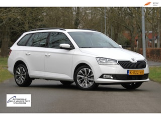 Skoda Fabia Combi 1.0 TSI Business Edition / Apple-Carplay en Android auto / Cruise control / Sportvelgen / Airco / enz.