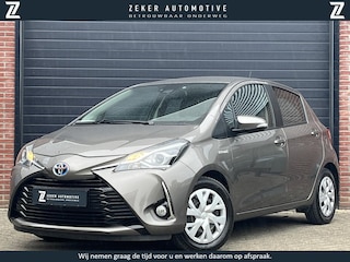 Toyota Yaris 1.5 Hybrid Active Dog-Edition, Veel Laadruimte, Camera, Keyless Go